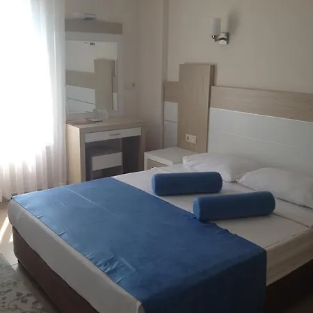 Hotel Grand Akca 4*